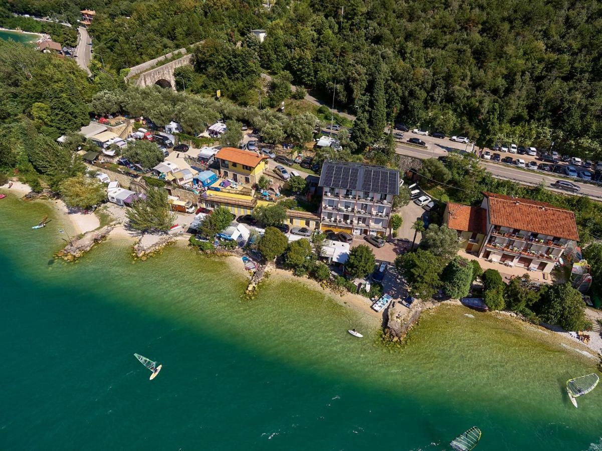 Albergo Campeggio Bommartini Malcesine Luaran gambar