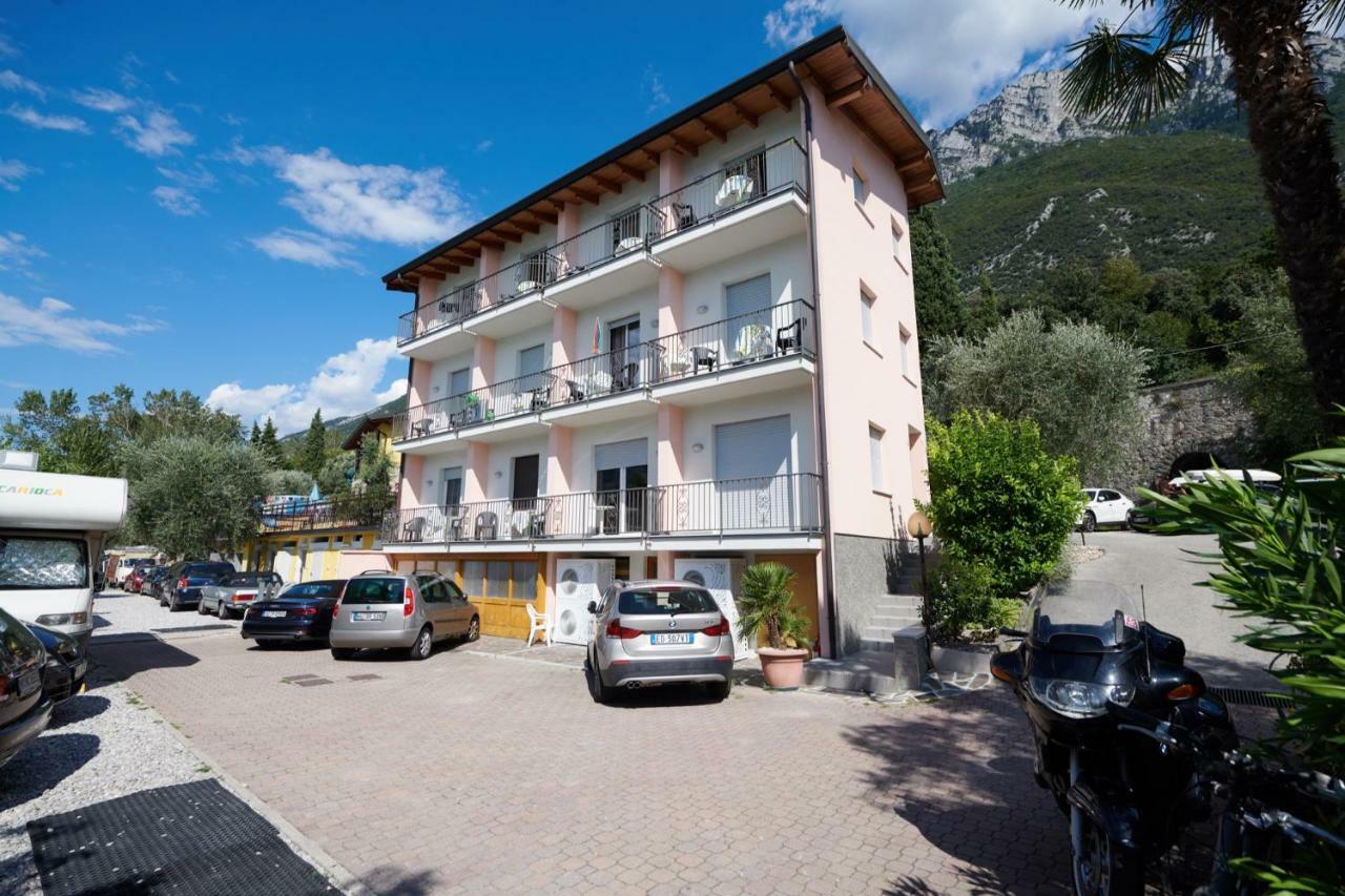 Albergo Campeggio Bommartini Malcesine Luaran gambar